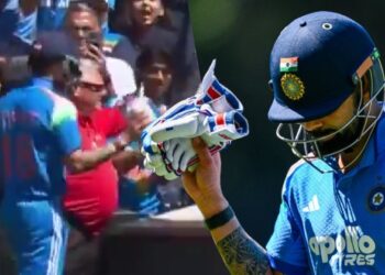 Fans Give Virat Kohli A Standing Ovation At Adelaide Despite 4-Ball Duck, His Reaction Goes Viral