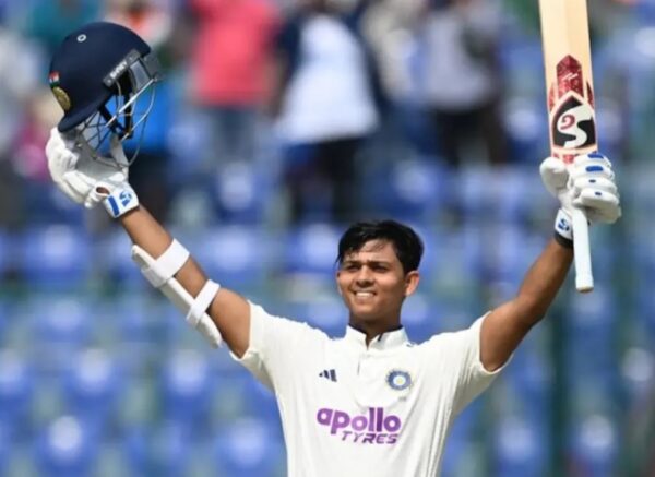 “Don’t Beat….,” Brian Lara Makes Special Request To Yashasvi Jaiswal After His Stellar Knock - RVCJ Media
