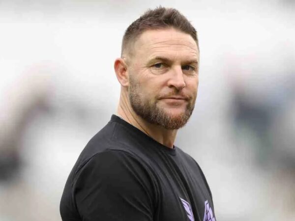 Brendon McCullum Sends 3-Word Emotional Message To Fans After Humiliating Defeat In 1st Ashes - RVCJ Media