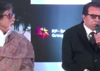 Dharmendra Labels Amitabh Bachchan As ‘Chota Bhai’, Says He’s Precious & Blesses Him With Longevity