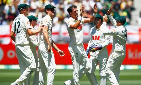 Brendon McCullum Sends 3-Word Emotional Message To Fans After Humiliating Defeat In 1st Ashes - RVCJ Media