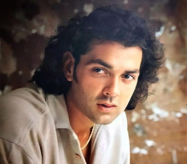 The Solo Star Kid Who Shook The 3 Khans- Shah Rukh, Aamir & Salman With His Box Office Power - RVCJ Media