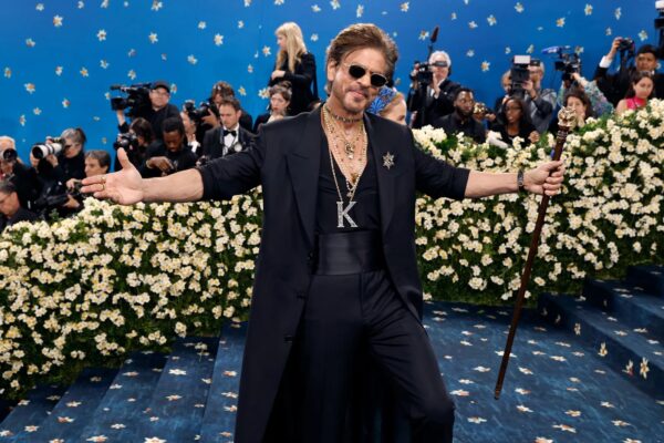 “Shaadi Kab Hai?,” Shah Rukh Khan’s Birthday Banter With Rinku Singh Wins The Internet 2 “Shaadi Kab Hai?,” Shah Rukh Khan’s Birthday Banter With Rinku Singh Wins The Internet - RVCJ Media