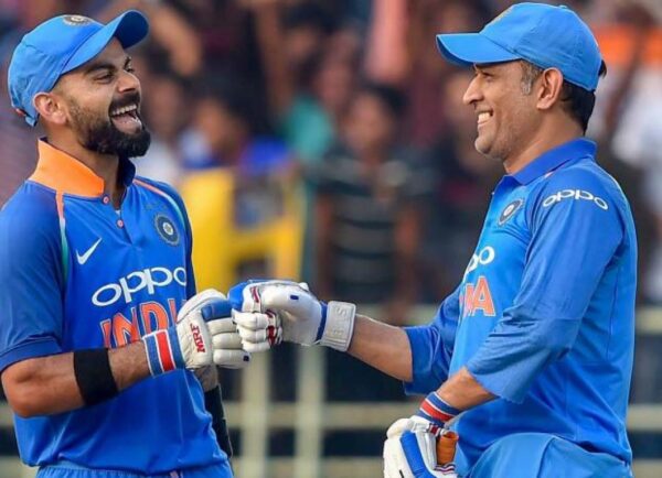 Ms Dhoni Gives Virat Kohli A Ride Back To Team Hotel After Dinner At His Ranchi Home 2 MS Dhoni Gives Virat Kohli A Ride Back To Team Hotel After Dinner At His Ranchi Home - RVCJ Media