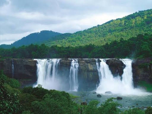 8 Must-Visit Attractions In Kerala For Every Traveller For A Perfect Trip 8 Athirappily Falls, Kerala