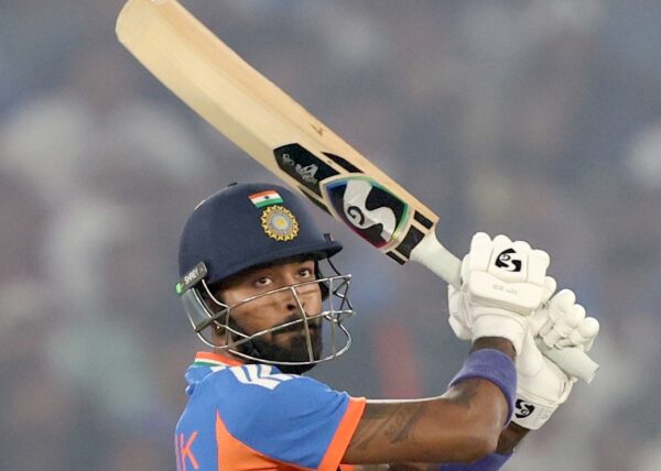 South African Coach Left Confused After Hardik Pandya Didn’t Win Player Of The Match Award - RVCJ Media