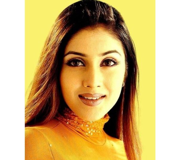 This Actress Worked With Anil Kapoor & Abhishek Bachchan But Left Industry After 2nd Marriage - RVCJ Media