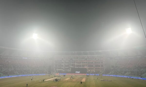 Jasprit Bumrah Loses His Cool &Amp; Patience, Snatches Phone From Fan, Watch The Video 3 Jasprit Bumrah Loses His Cool & Patience, Snatches Phone From Fan, Watch The Video - RVCJ Media