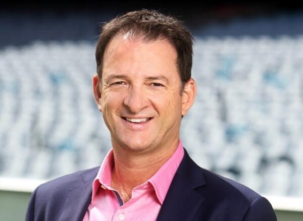 “Beyond A Joke,” Steve Smith Slammed Heavily For Wasting Time During 2nd Test At Brisbane - RVCJ Media