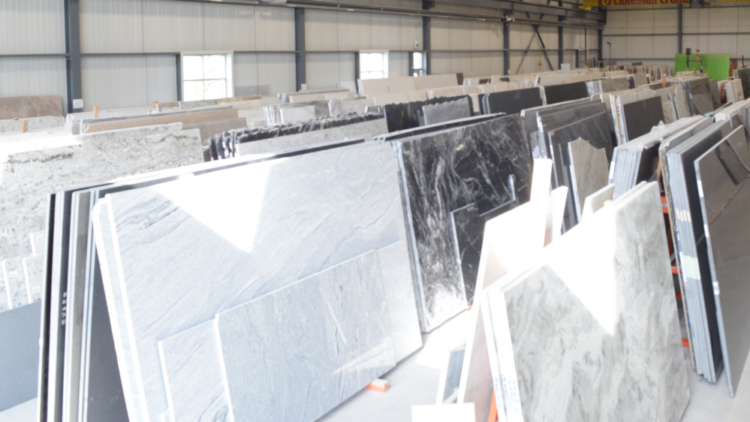 Premium Surfaces vs Natural Stone: Which Is Better for Long-Term Use?