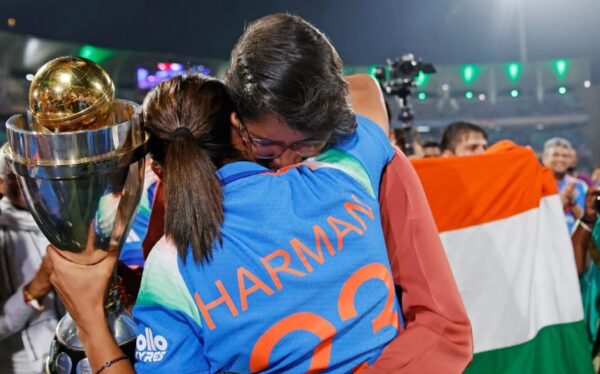 Smriti Mandhana Makes First Public Appearance After Her Marriage Got Called-Off, “I Don’t Love….” 4 Smriti Mandhana Makes First Public Appearance After Her Marriage Got Called-Off, “I Don’t Love….” - RVCJ Media