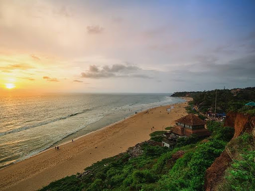 8 Must-Visit Attractions In Kerala For Every Traveller For A Perfect Trip 6 Varkala, Kerala
