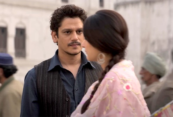 Vijay Varma Finally Speaks Up On His Public Relationship Months After Split With Tamannaah 2 Vijay Varma Finally Speaks Up On His Public Relationship Months After Split With Tamannaah - RVCJ Media