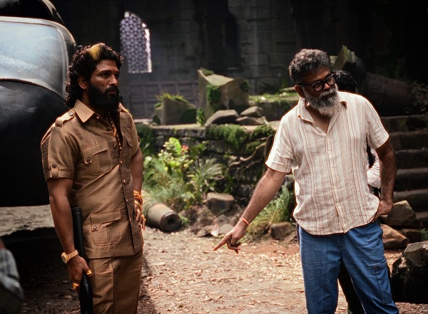 Allu Arjun Writes Emotional Post As Pushpa 2 Turns One, Calls The Journey “Unforgettable” - RVCJ Media