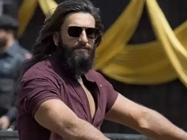 “Why Is Bollywood So Quiet?” RGV’s Fiery Take On Ranveer Singh’s Dhurandhar Shakes The Industry - RVCJ Media