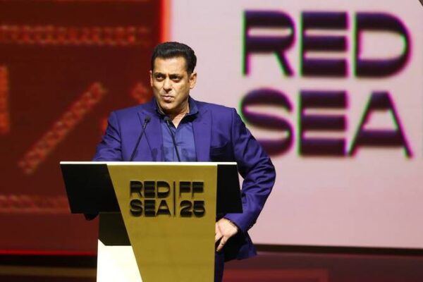 “When I Cry, People Laugh,” Salman Khan Takes A Dig At His Own Acting Skills At An Event - RVCJ Media