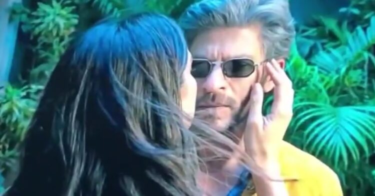 Shah Rukh–Deepika Romantic Kissing Video From King Broke The Internet, But Here’s The Truth