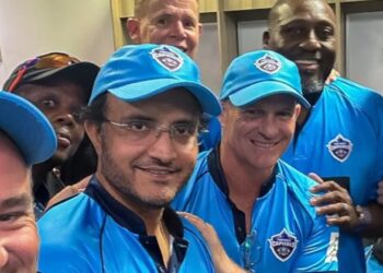 Pak Icon Sends Strong Warning To PCB, Asks To Keep Politics Away From Sports Amid WC Drama