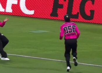 “Watch Your Words,” Manoj Tiwary Takes A Sharp Dig At India Coach Over Rohit Sharma Remark