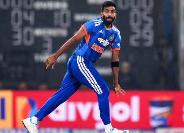 “Documentary….” Parthiv’s On-Air Joke On Sahibzada After Bumrah Gets Hit For Six Goes Viral - RVCJ Media