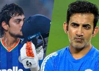 “Should’ve Boycotted It,” Pakistani Fans Break TVs As YouTubers Explode After India Defeat