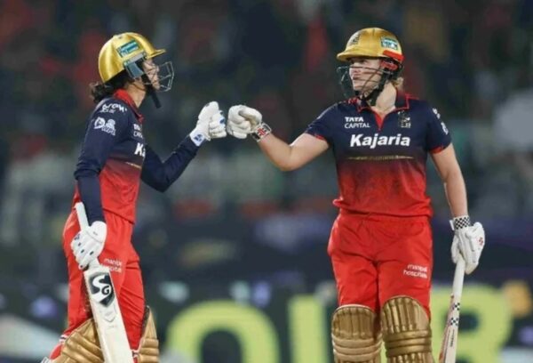 Rcb’s Trophy Night Turns Into A Memorable Party As Smriti &Amp; Co. Showed Epic Dance Moves 4 RCB’s Trophy Night Turns Into A Memorable Party As Smriti & Co. Showed Epic Dance Moves - RVCJ Media