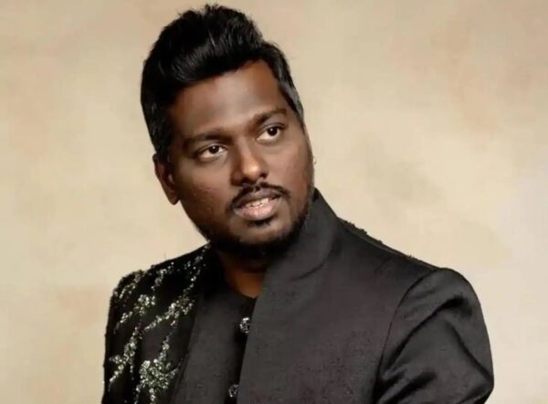 Mrunal Thakur Breaks Silence On Rumours Of Working With Allu Arjun In AA22xA6 - RVCJ Media