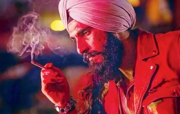 Ranveer Singh Smoking In Turban? Aditya Dhar Shares The Truth About Viral Photo 14 Ranveer Singh Smoking In Turban? Aditya Dhar Shares The Truth About Viral Photo - RVCJ Media