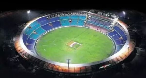 RCB & KSCA Plan Memorial Plaque & 11 Reserved Seats For Paying Tribute To Stampede Victims - RVCJ Media