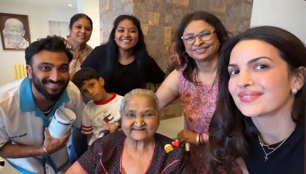 Natasa Stankovic Drops Rare Photo With Hardik Pandya’s Mother Amid His New Relationship - RVCJ Media