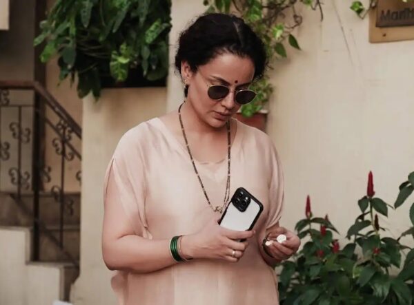 Kangana Ranaut’s Viral Mangalsutra Video Sparks Secret Wedding Buzz, Here’s The Truth - RVCJ Media