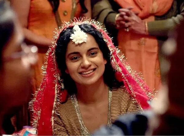 Kangana Ranaut’s Viral Mangalsutra Video Sparks Secret Wedding Buzz, Here’s The Truth 3 Kangana Ranaut’s Viral Mangalsutra Video Sparks Secret Wedding Buzz, Here’s The Truth - RVCJ Media