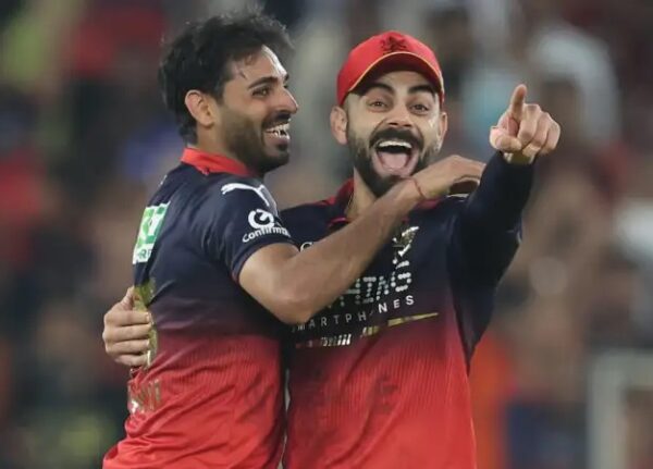 Bhuvneshwar Kumar Scripts History, Becomes 1st Bowler In The IPL History To…. - RVCJ Media