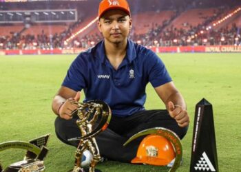 Vaibhav Sooryavanshi Bags ₹55 Lakh, SUV & Five Major Awards After Historic IPL Season