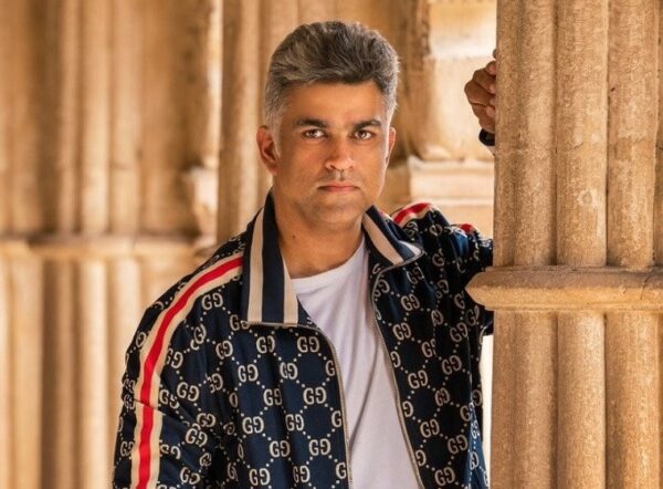 Ikka Director Calls Akshaye Khanna An Exceptional Talent, Hopes He Gets More Movies - RVCJ Media