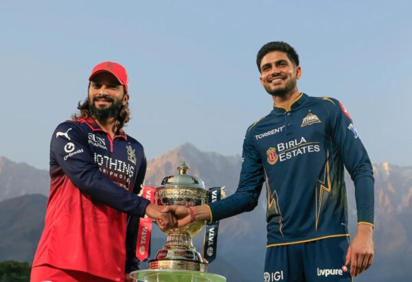 Gt Players, Support Staff Evacuated After Team Bus Breaks Down Due To Short Circuit 2 GT Players, Support Staff Evacuated After Team Bus Breaks Down Due To Short Circuit - RVCJ Media