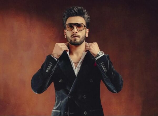 Tanmay Bhat Mocked Bollywood Actor Ranveer Singh Over His Don 3 Exit? - RVCJ Media