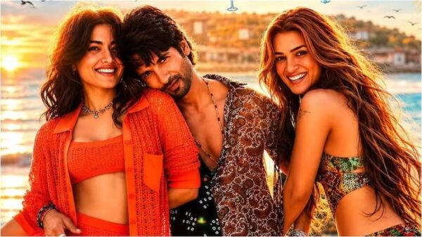 Dyk These Bollywood Stars Rejected Cocktail Before Saif Ali Khan Worked In This Classic? 4 DYK These Bollywood Stars Rejected Cocktail Before Saif Ali Khan Worked In This Classic? - RVCJ Media