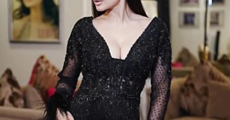 A Dream Start, 20 Flops & Personal Controversies, This Actress Finally Made A Grand Comeback