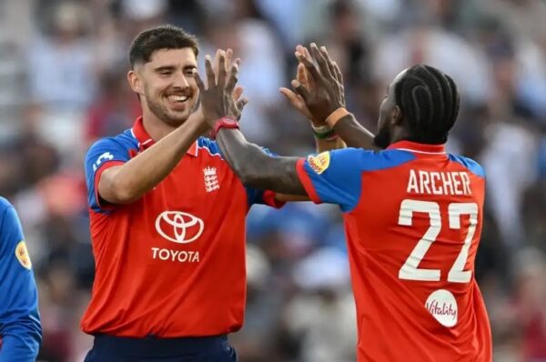Shreyas Iyer Enters Unwanted Record Books As England Crush India To Seal T20I Series - RVCJ Media