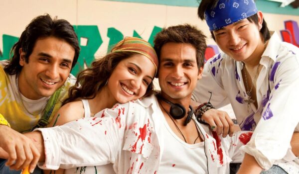 Did Anushka Sharma Really Tell Shahid Kapoor To ‘Shut Up’ During Movie Promotions? 2 Did Anushka Sharma Really Tell Shahid Kapoor To ‘Shut Up’ During Movie Promotions? - RVCJ Media