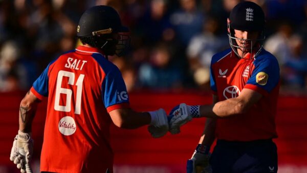 Did Ms Dhoni Hint That He’s Too Old To Run Like Before? Captain Cool’s Gesture Goes Viral 2 Did MS Dhoni Hint That He’s Too Old To Run Like Before? Captain Cool’s Gesture Goes Viral - RVCJ Media