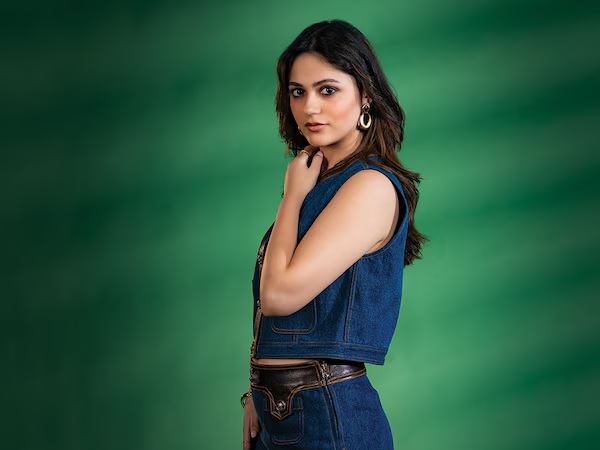 Deepika Padukone Leaves, Aneet Padda Signs Brahmastra 2? Here Is What You Should Know 3 Deepika Padukone Leaves, Aneet Padda Signs Brahmastra 2? Here Is What You Should Know - RVCJ Media