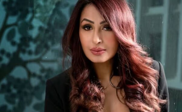 Kashmera Shah Makes Her Stand Clear In Govinda-Sunita Row, Says She Is With…. 2 Kashmera Shah Makes Her Stand Clear In Govinda-Sunita Row, Says She Is With…. - RVCJ Media