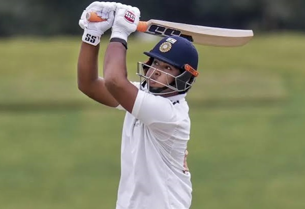 Vaibhav Sooryavanshi Slashes Bat On Ground After Missing Century By 8 Runs, Watch The Video 3 Vaibhav Sooryavanshi Slashes Bat On Ground After Missing Century By 8 Runs, Watch The Video - RVCJ Media