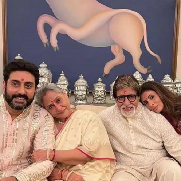 Jaya Bachchan Put Her Career On Hold To Raise Kids, Would Leave Notes For Amitabh Bachchan - RVCJ Media