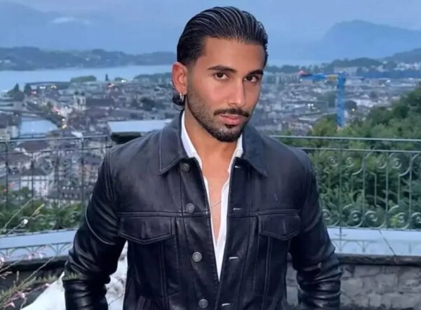 Orry Alleges Sara Ali Khan Pushed A Girl Off Chair But He Was The One Who Got Blamed 3 Orry Alleges Sara Ali Khan Pushed A Girl Off Chair But He Was The One Who Got Blamed - RVCJ Media
