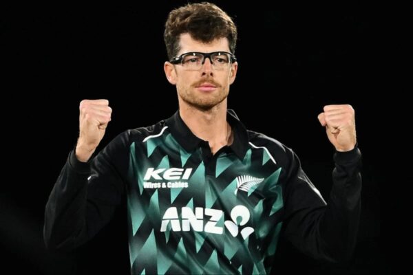 Mitchell Santner Creates History, Surpasses Ish Sodhi To Become Leading T20I Wicket-Taker…. 2 Mitchell Santner Creates History, Surpasses Ish Sodhi To Become Leading T20I Wicket-Taker…. - RVCJ Media