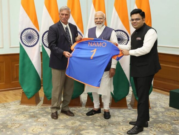 Arshdeep Teases Vaibhav Sooryavanshi As Pm Modi Praises Youngster, His Reaction Goes Viral 4 Arshdeep Teases Vaibhav Sooryavanshi As PM Modi Praises Youngster, His Reaction Goes Viral - RVCJ Media
