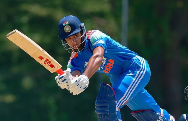 Rahul Dravid’s Son Anvay Smashes 85 Off 41 Balls As Karnataka Crushes Aaryavir Sehwag’s Delhi - RVCJ Media